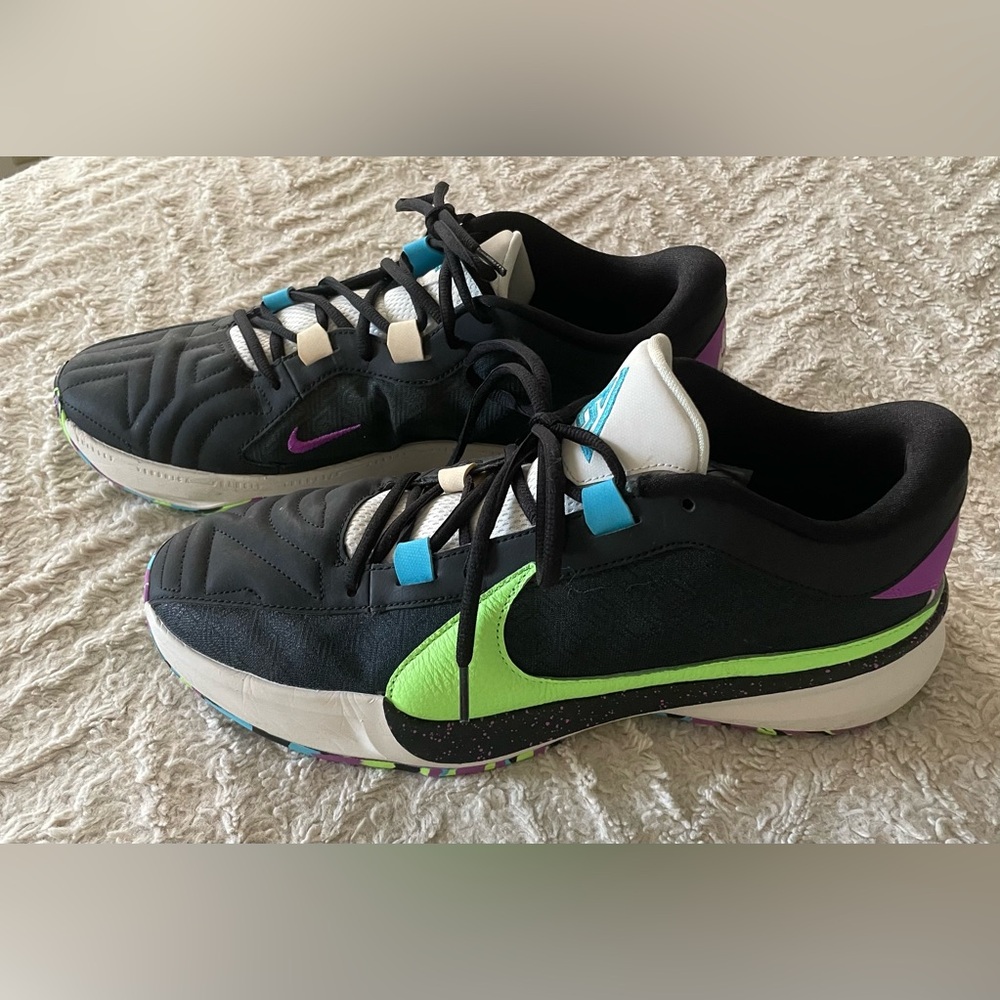 NIKE AIR ZOOM men’s shoes sz 12 EUC